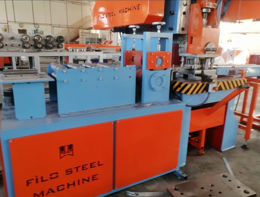 Alçıpan Aksesuarları Makinası